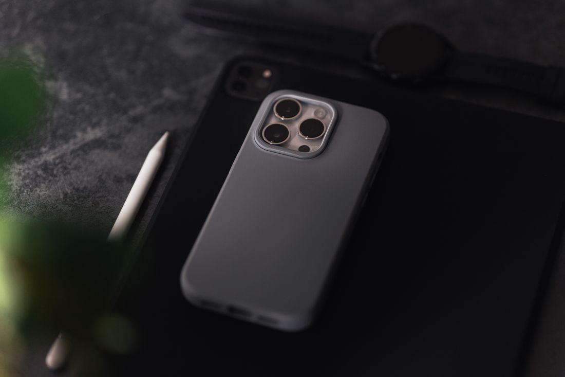 Apple Watchフィルムおすすめ ガラス・TPU・ケース一体型 3タイプの比較のイメージ