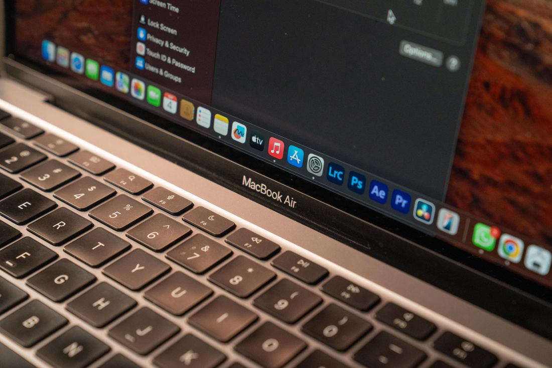 MacBook Neo vs Air M4比較のイメージ