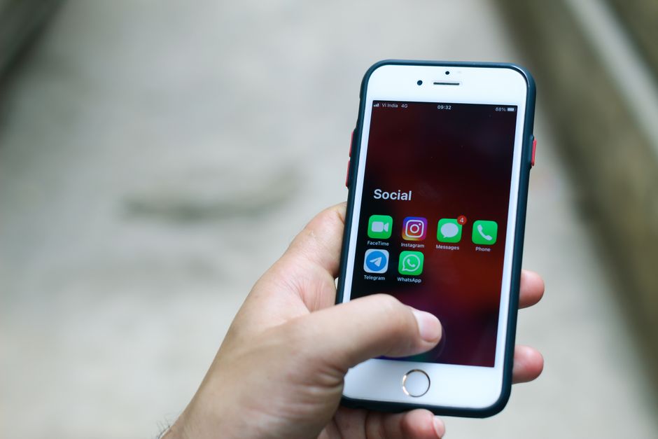 iPhone 18最新リーク情報のイメージ