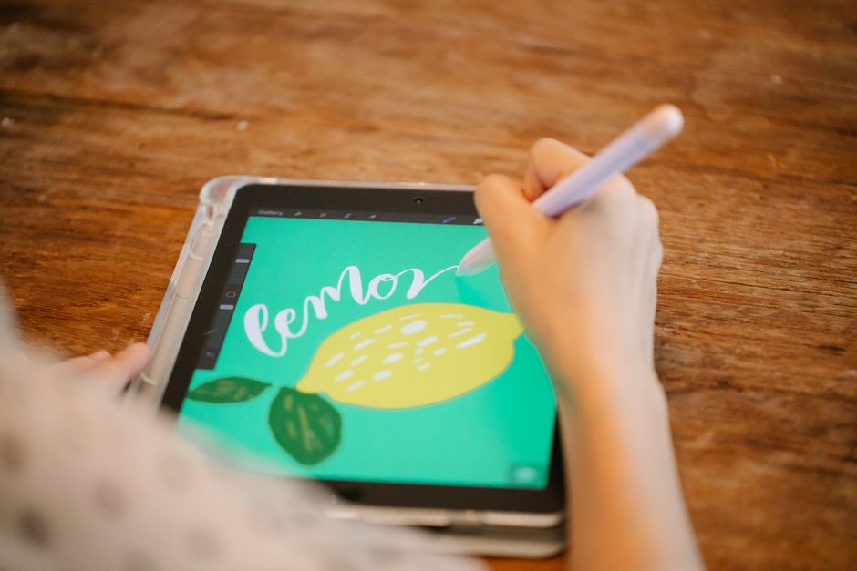 iPad Air M4 vs Surface Pro 夏比較のイメージ